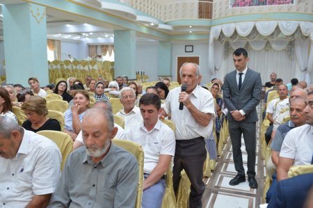Taleh Qaraşov şəhid ailələrinə daim öz dəstəyini göstərir