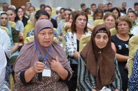 Taleh Qaraşov şəhid ailələrinə daim öz dəstəyini göstərir