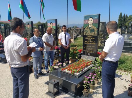 Taleh Qaraşov şəhid ailələrinə daim öz dəstəyini göstərir