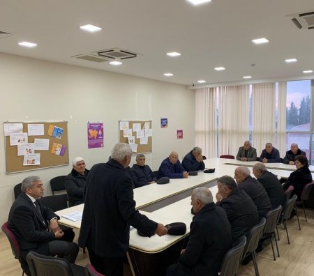 Rövşən Əsgərov: “2024-cü ildə bütün qüvvələri səfərbər edərək, həm DSMF borcunu silməyə nail olacaq, həm də sakinlərə yüksək xidmətimizi davam etdirəcəyik”