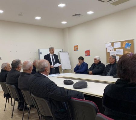 Rövşən Əsgərov: “2024-cü ildə bütün qüvvələri səfərbər edərək, həm DSMF borcunu silməyə nail olacaq, həm də sakinlərə yüksək xidmətimizi davam etdirəcəyik”