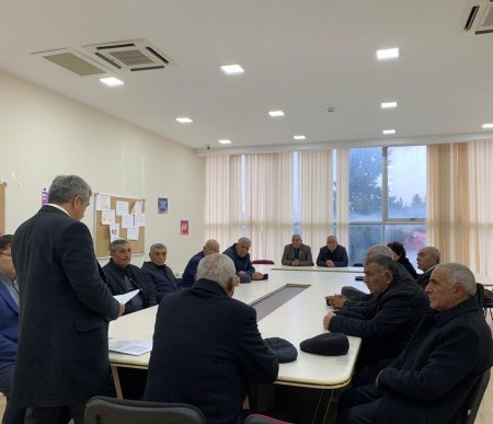 Rövşən Əsgərov: “2024-cü ildə bütün qüvvələri səfərbər edərək, həm DSMF borcunu silməyə nail olacaq, həm də sakinlərə yüksək xidmətimizi davam etdirəcəyik”