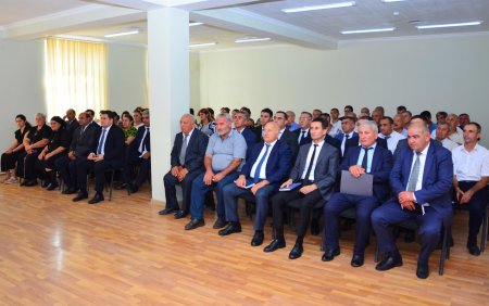 Ağstafa RİH-də yerlərdə vətəndaşların səyyar qəbullarını davam etdirir
