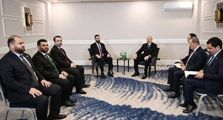 İlham Əliyev Antalyada Əhməd Əl Şaraa ilə görüşüb