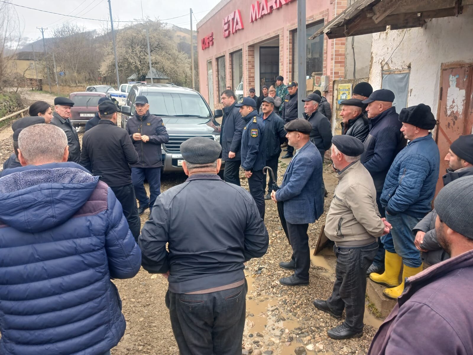 Qusar rayonunda güclü yağışın fəsadlarının aradan qaldırılması istiqamətində işlər davam etdirilir