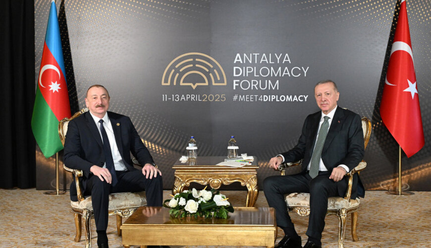 İlham Əliyev Antalyada - Bakı-Ankara xətti güc nümayişinə çevrilir