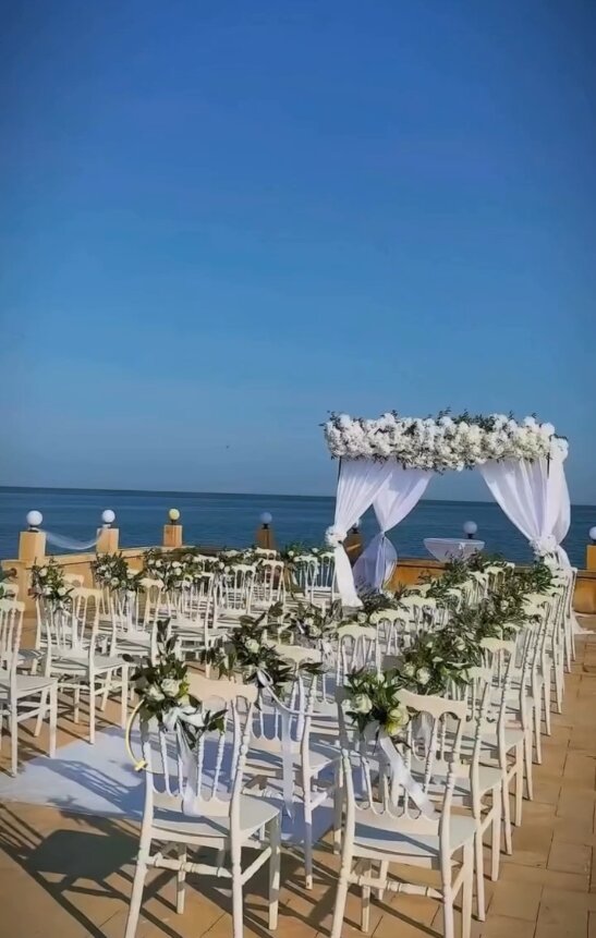 Nar & Şərab – Zövqün, Ləzzətin və Panoramik Mənzərənin Ünvanı